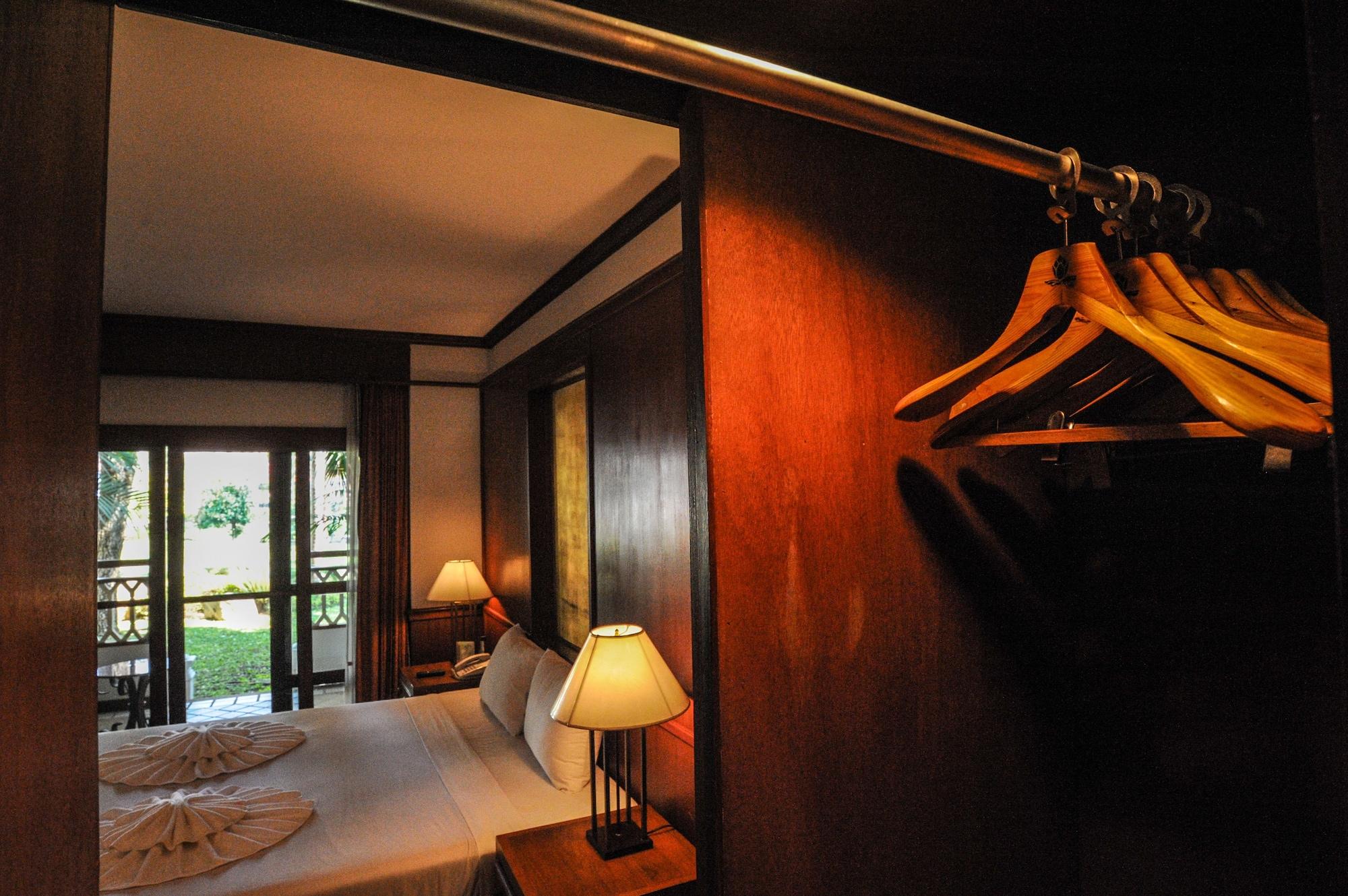 Suan Bua Hotel & Resort Ban Pong  Εξωτερικό φωτογραφία