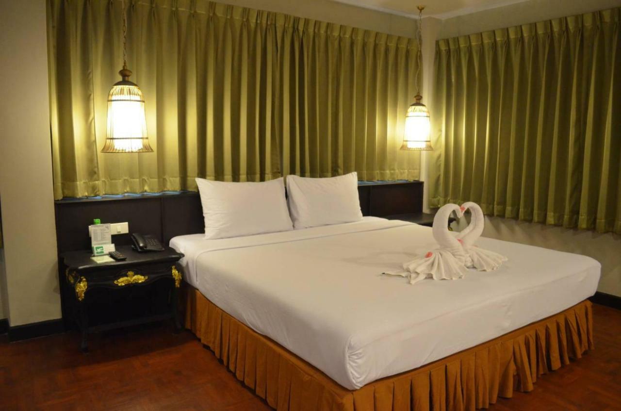 Suan Bua Hotel & Resort Ban Pong  Εξωτερικό φωτογραφία